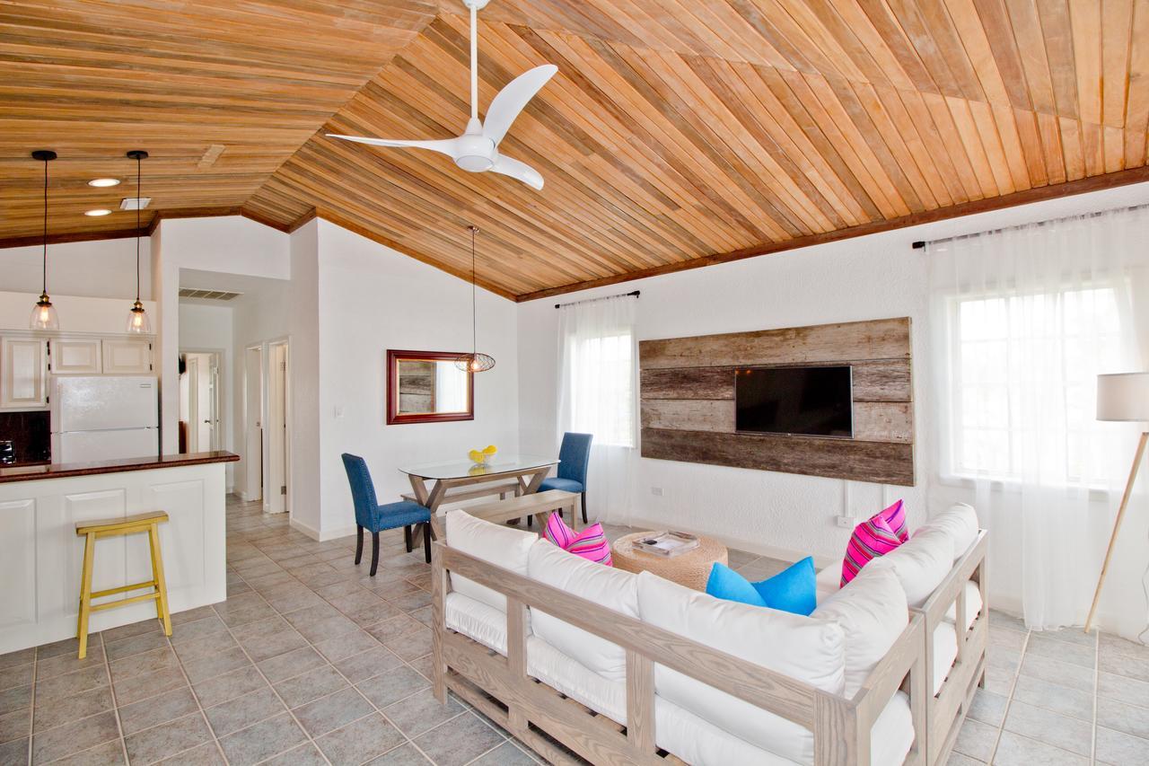 Banyan Bay Suites San Pedro  Zewnętrze zdjęcie