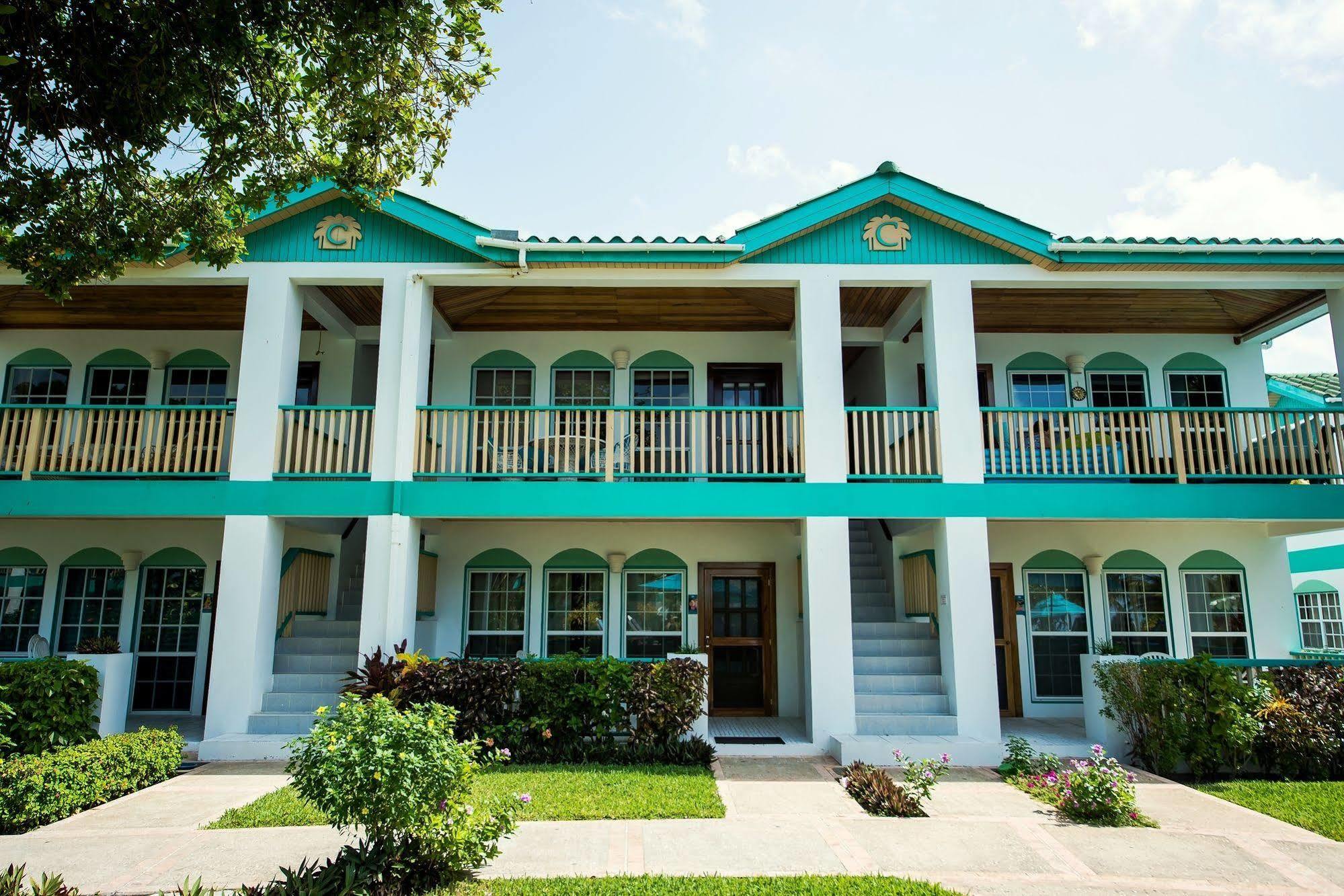 Banyan Bay Suites San Pedro  Zewnętrze zdjęcie